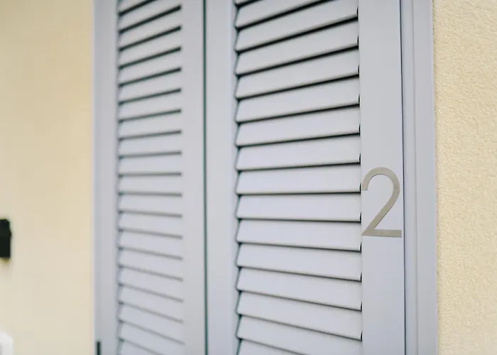 Lora Rose ,free Parking, Self Check In,2 Como