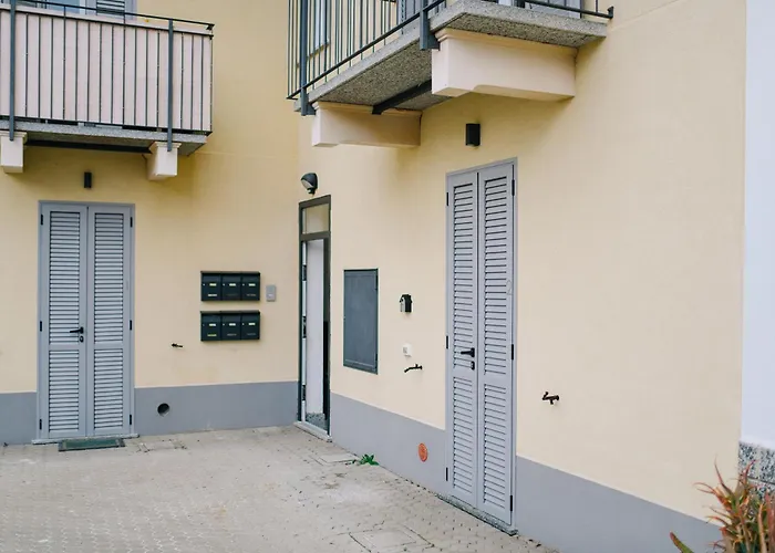 Lägenhet Lora Rose ,free Parking, Self Check In,2 Como