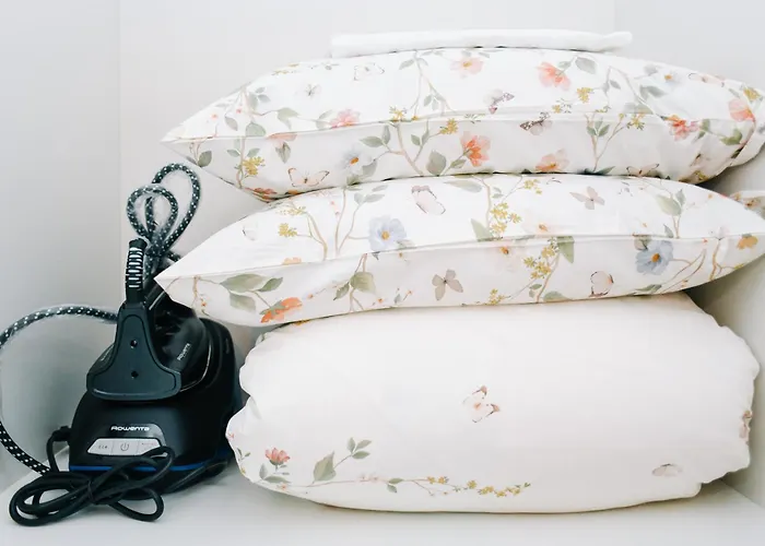 Lora Rose ,free Parking, Self Check In,2 Como