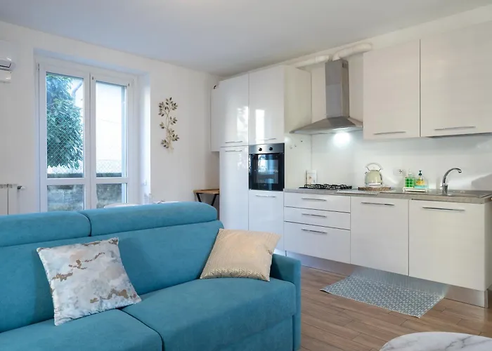 Lora Rose ,free Parking, Self Check In,2 קומו